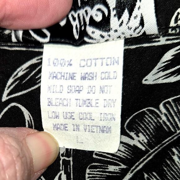 Paradise Style Hawaii Large Black Button Down Men's Shirt Short Sleeve L - Picture 4 of 6